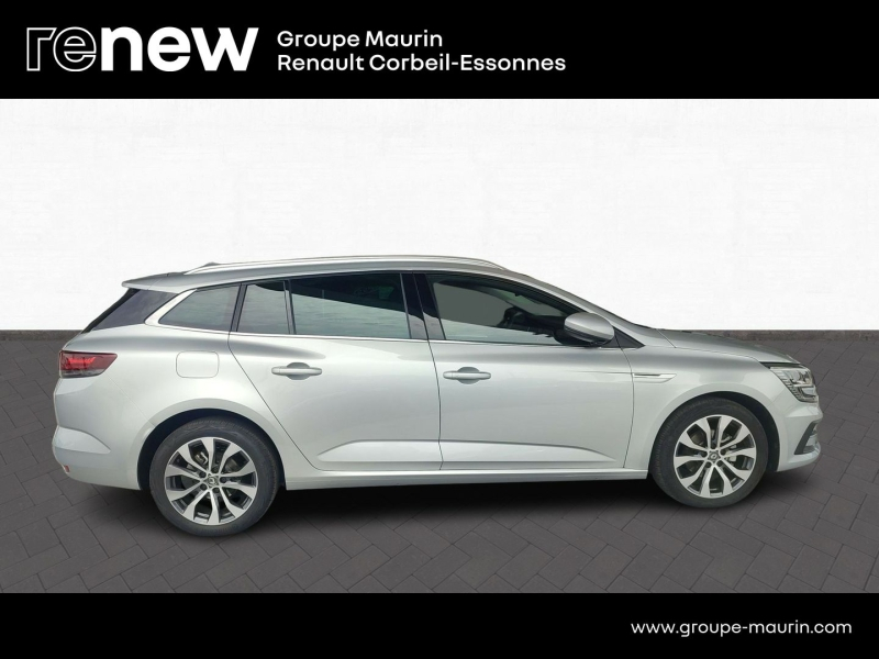 Photo 4 de l’annonce de RENAULT Megane Estate d’occasion à vendre à CORBEIL-ESSONNES