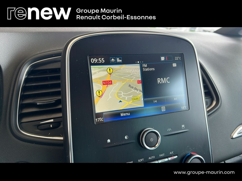 Photo 15 de l’annonce de RENAULT Scenic d’occasion à vendre à CORBEIL-ESSONNES