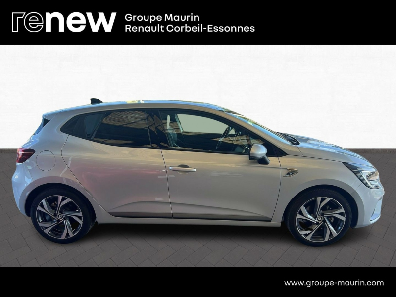 Photo 4 de l’annonce de RENAULT Clio d’occasion à vendre à CORBEIL-ESSONNES