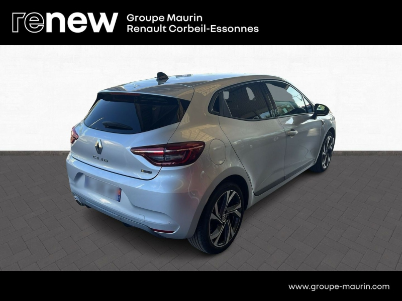 Photo 5 de l’annonce de RENAULT Clio d’occasion à vendre à CORBEIL-ESSONNES