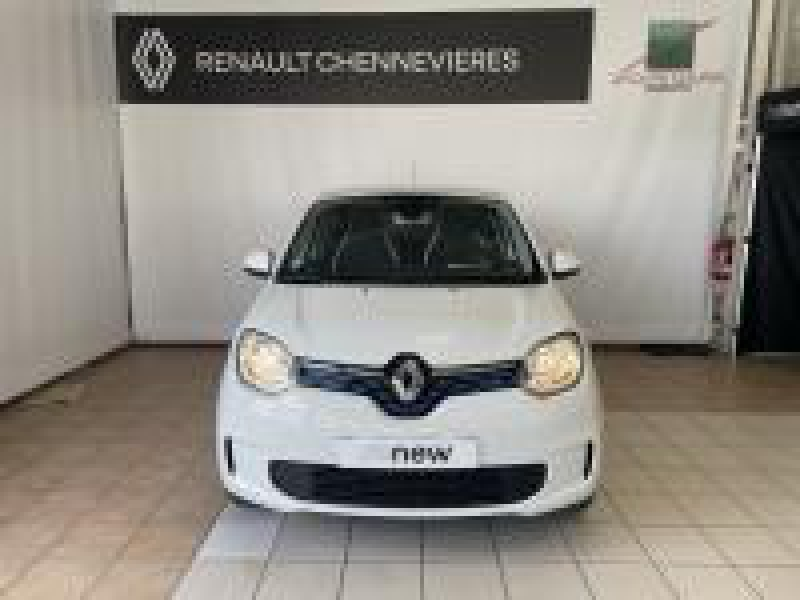 Photo 3 de l’annonce de RENAULT Twingo d’occasion à vendre à CHENNEVIÈRES-SUR-MARNE