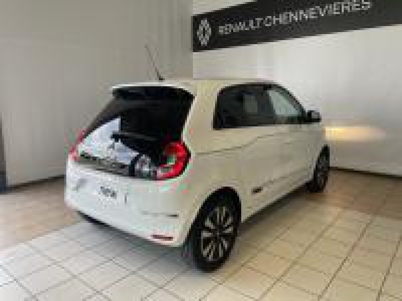 Photo 4 de l’annonce de RENAULT Twingo d’occasion à vendre à CHENNEVIÈRES-SUR-MARNE