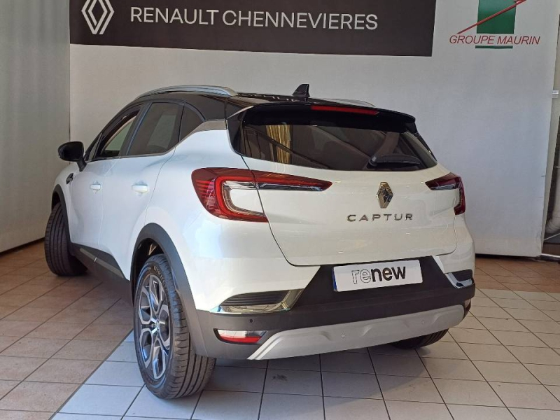 Photo 10 de l’annonce de RENAULT Captur d’occasion à vendre à CHENNEVIÈRES-SUR-MARNE