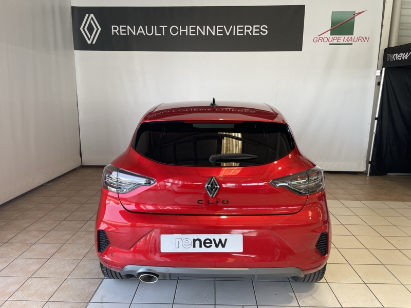 Photo 5 de l’annonce de RENAULT Clio d’occasion à vendre à CHENNEVIÈRES-SUR-MARNE