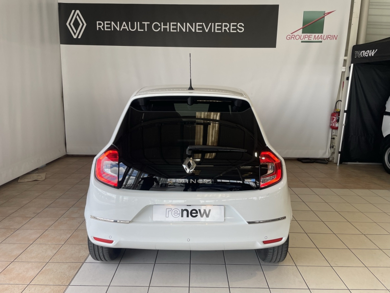 Photo 6 de l’annonce de RENAULT Twingo d’occasion à vendre à CHENNEVIÈRES-SUR-MARNE