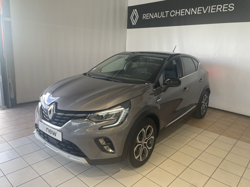 Photo 4 de l’annonce de RENAULT Captur d’occasion à vendre à CHENNEVIÈRES-SUR-MARNE