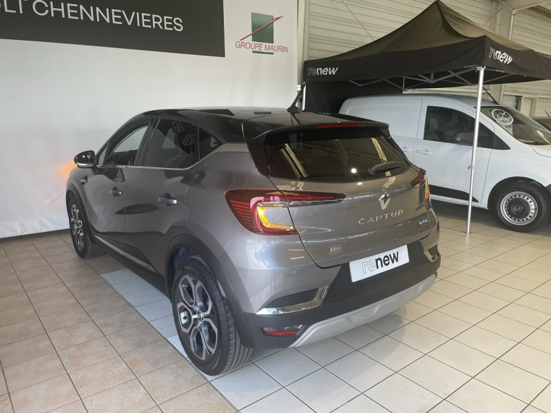 Photo 5 de l’annonce de RENAULT Captur d’occasion à vendre à CHENNEVIÈRES-SUR-MARNE