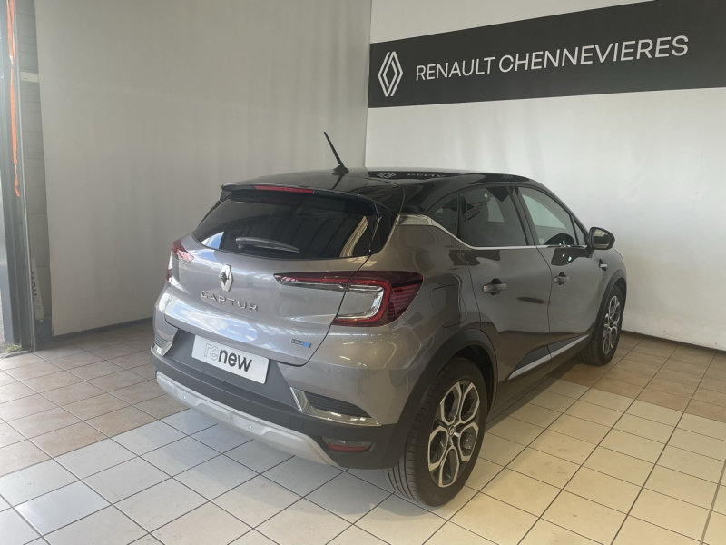 Photo 7 de l’annonce de RENAULT Captur d’occasion à vendre à CHENNEVIÈRES-SUR-MARNE