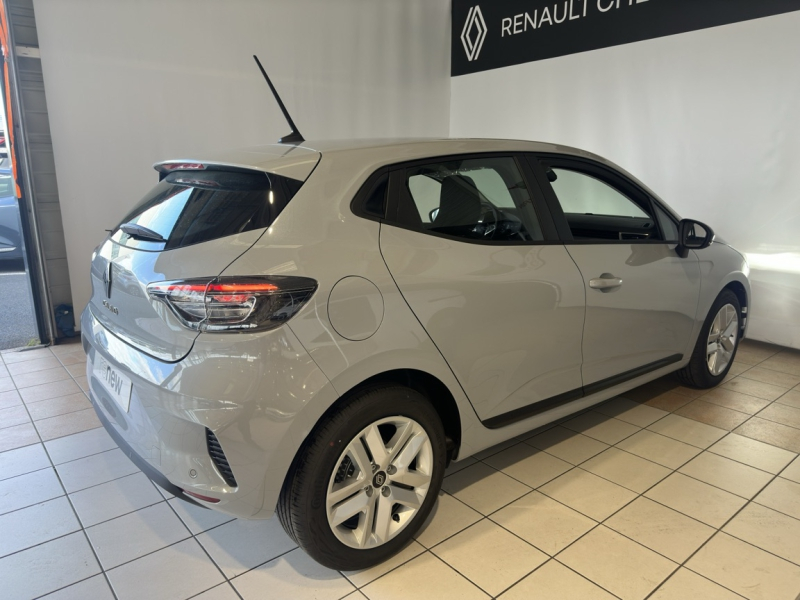 Photo 4 de l’annonce de RENAULT Clio d’occasion à vendre à CHENNEVIÈRES-SUR-MARNE