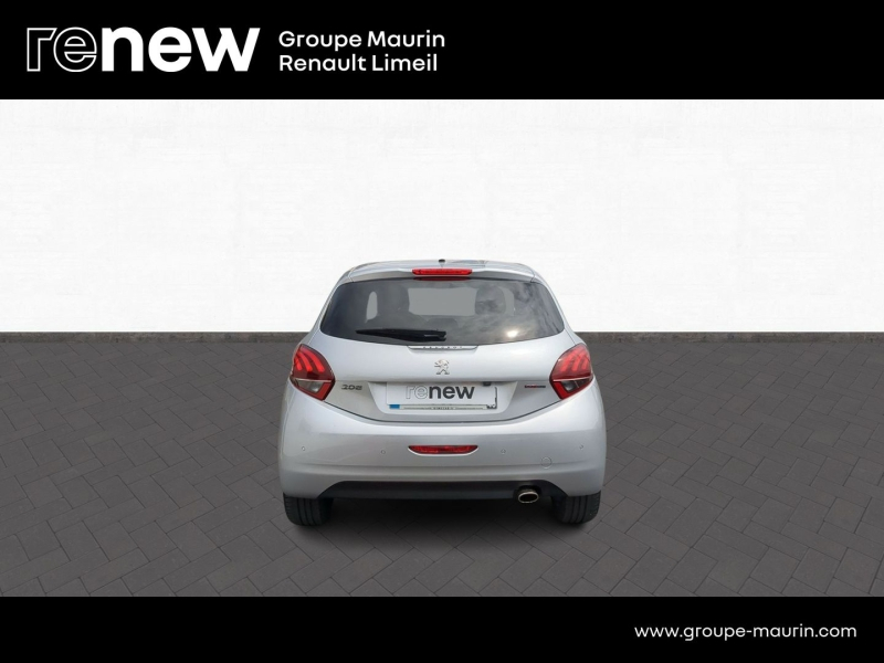 Photo 4 de l’annonce de PEUGEOT 208 d’occasion à vendre à LIMEIL-BRÉVANNES