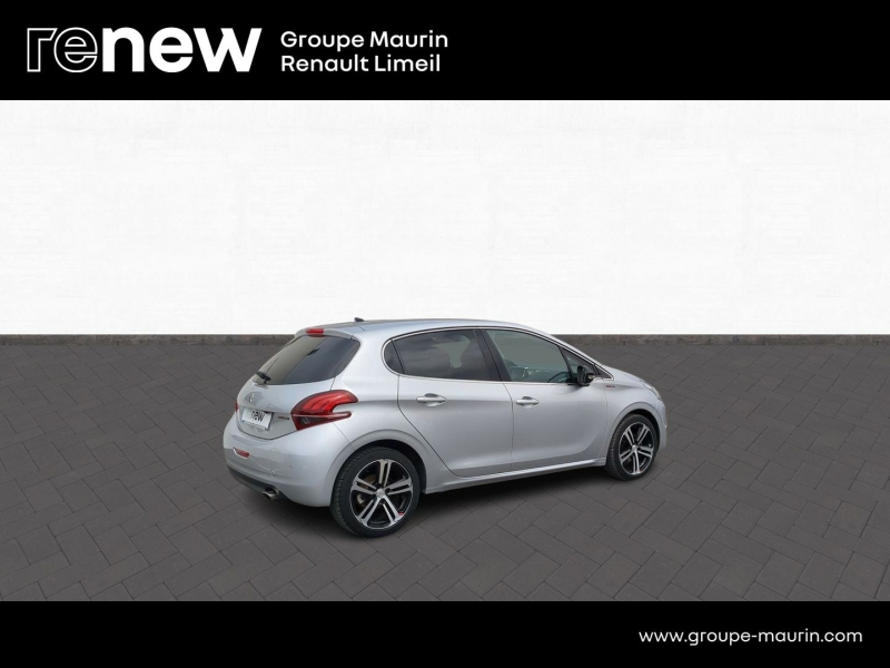 Photo 5 de l’annonce de PEUGEOT 208 d’occasion à vendre à LIMEIL-BRÉVANNES