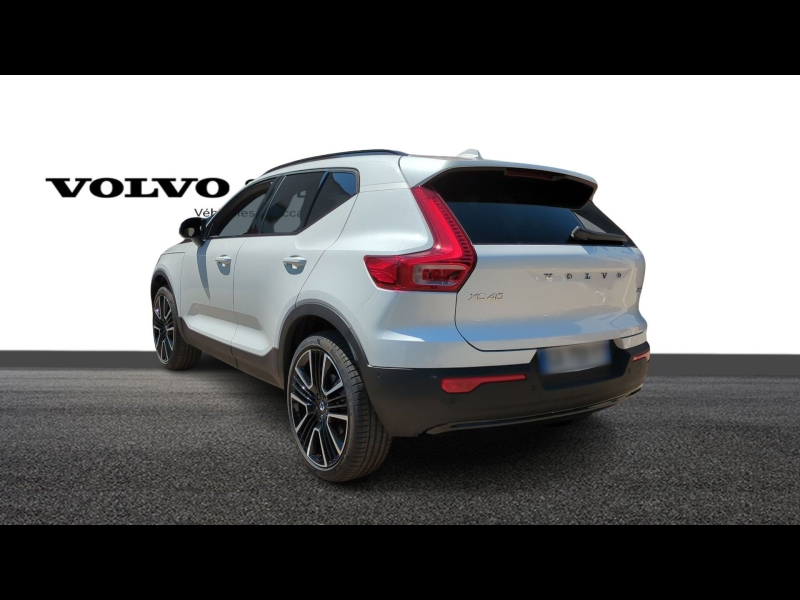 Photo 3 de l’annonce de VOLVO XC40 d’occasion à vendre à AIX-EN-PROVENCE