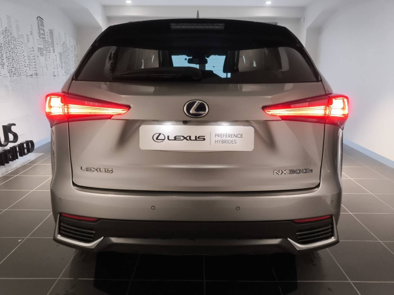 Photo 7 de l’annonce de LEXUS NX d’occasion à vendre à AUBIÈRE