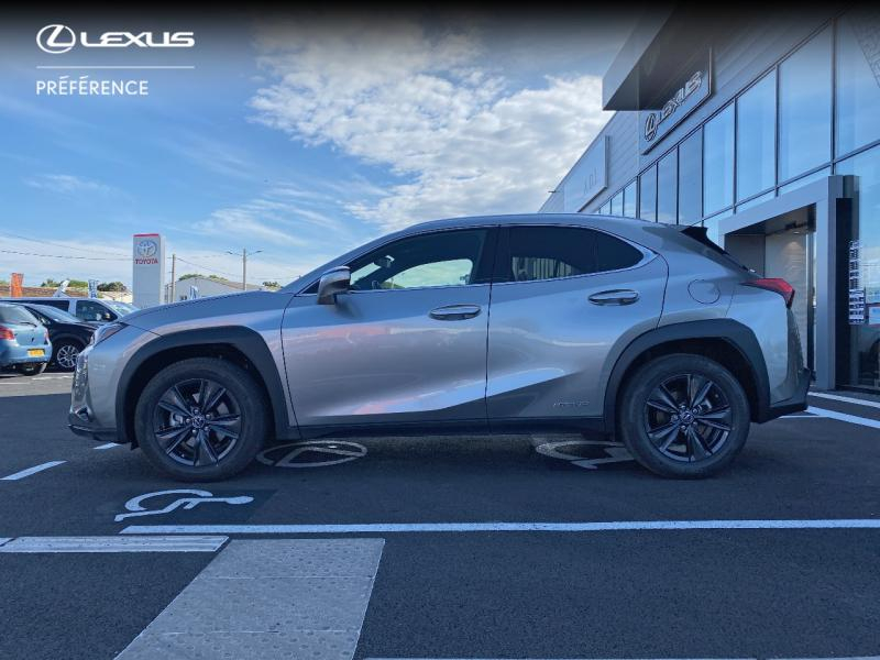 Photo 3 de l’annonce de LEXUS UX d’occasion à vendre à LATTES