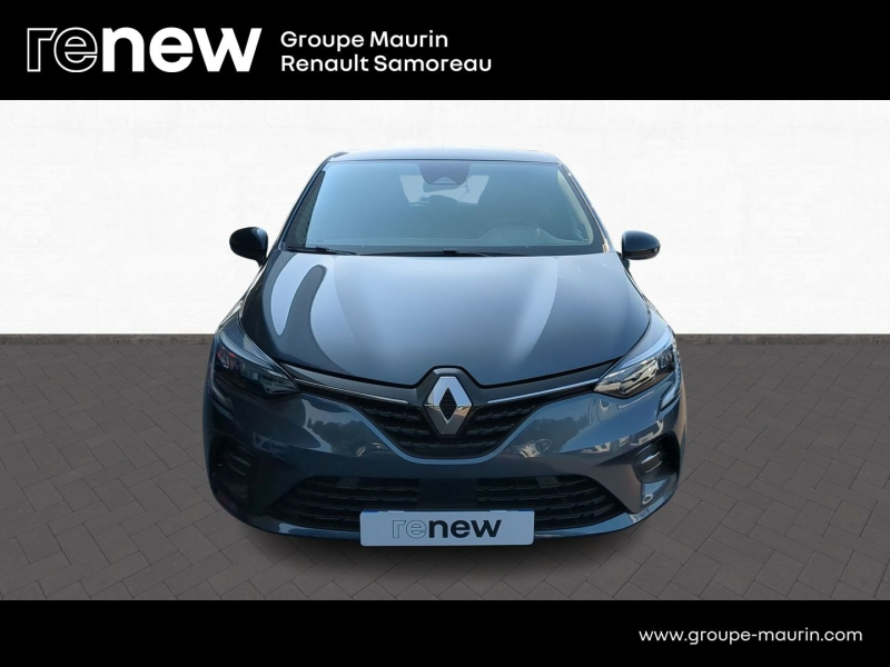 Photo 6 de l’annonce de RENAULT Clio d’occasion à vendre à FONTAINEBLEAU