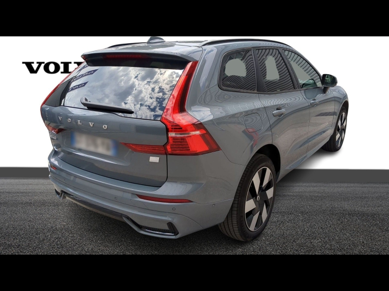 Photo 11 de l’annonce de VOLVO XC60 d’occasion à vendre à FRÉJUS