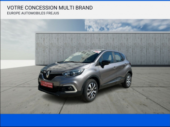 Photo 1 de l’annonce de RENAULT Captur d’occasion à vendre à Fréjus