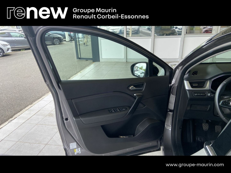 Photo 17 de l’annonce de RENAULT Captur d’occasion à vendre à CORBEIL-ESSONNES