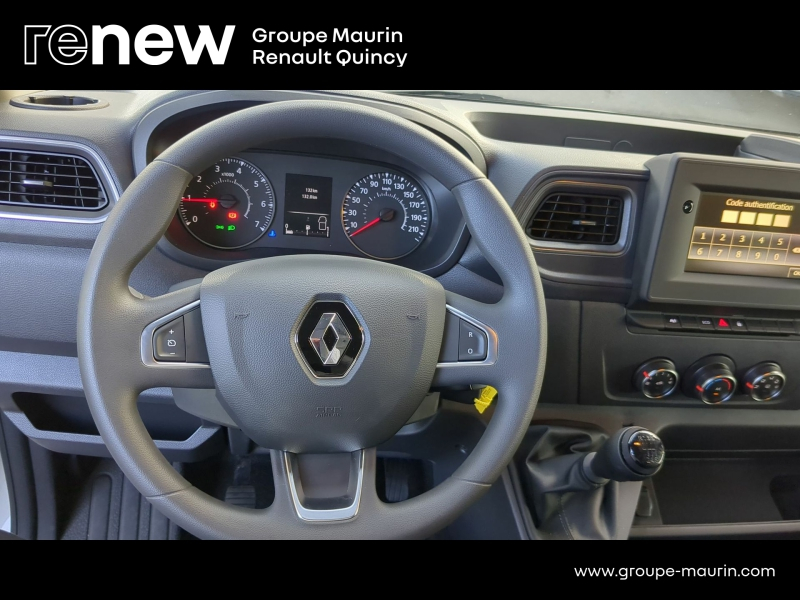 Photo 3 de l’annonce de RENAULT Master Fg VUL d’occasion à vendre à QUINCY-SOUS-SÉNART