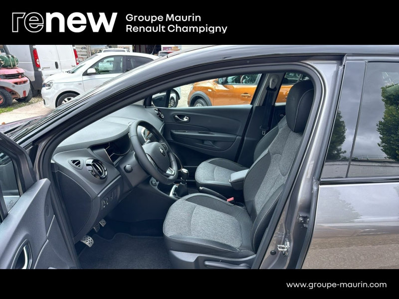 Photo 10 de l’annonce de RENAULT Captur d’occasion à vendre à CHAMPIGNY-SUR-MARNE