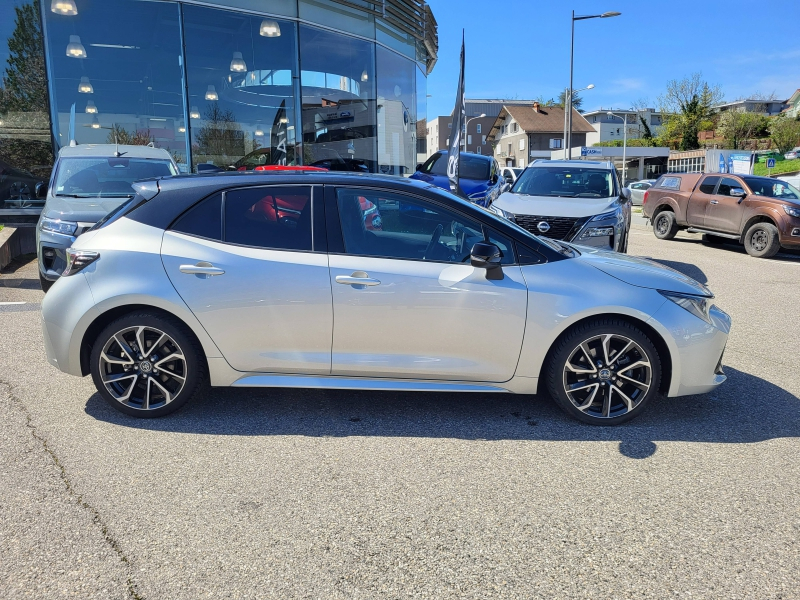 Photo 14 de l’annonce de TOYOTA Corolla d’occasion à vendre à ANNEMASSE