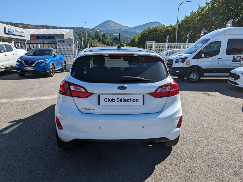 Photo 9 de l’annonce de FORD Fiesta d’occasion à vendre à GAP