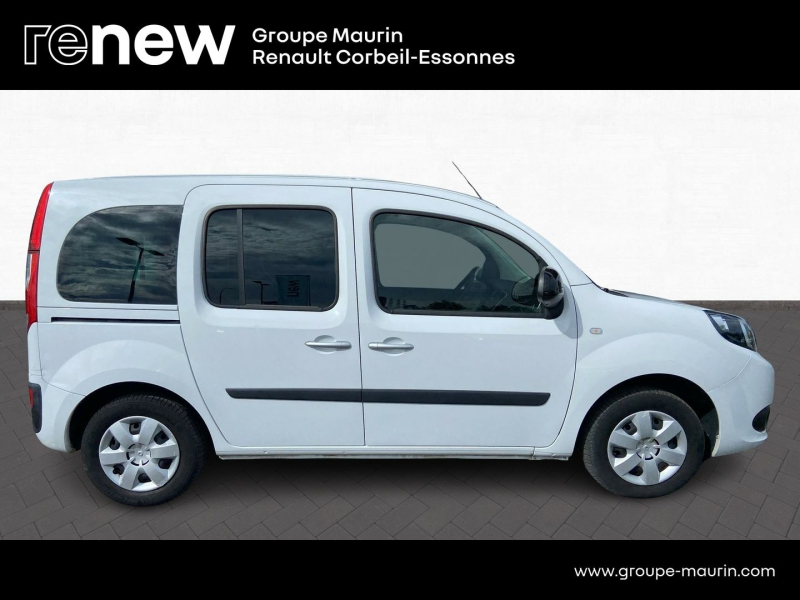 Photo 4 de l’annonce de RENAULT Kangoo d’occasion à vendre à CORBEIL-ESSONNES