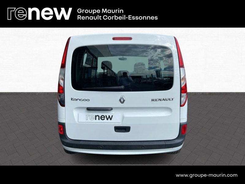 Photo 6 de l’annonce de RENAULT Kangoo d’occasion à vendre à CORBEIL-ESSONNES