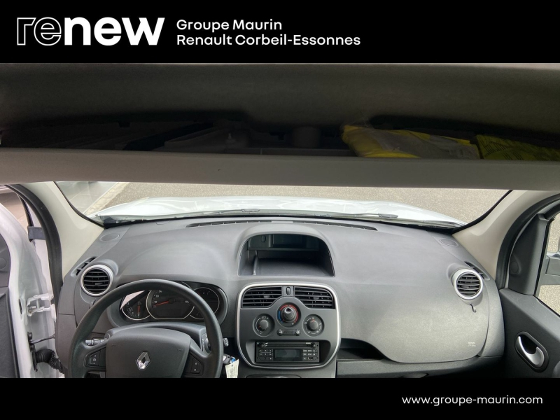 Photo 19 de l’annonce de RENAULT Kangoo d’occasion à vendre à CORBEIL-ESSONNES