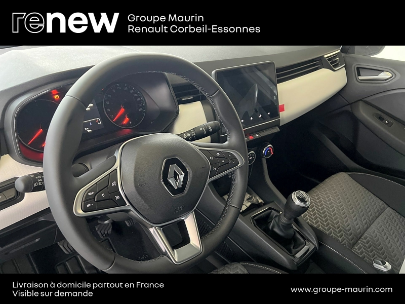 Photo 11 de l’annonce de RENAULT Clio d’occasion à vendre à CORBEIL-ESSONNES