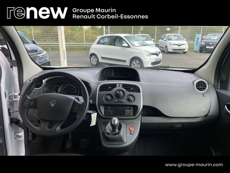 Photo 15 de l’annonce de RENAULT Kangoo d’occasion à vendre à CORBEIL-ESSONNES