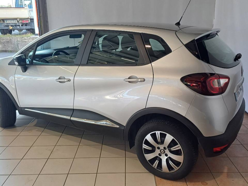 Photo 6 de l’annonce de RENAULT Captur d’occasion à vendre à CHENNEVIÈRES-SUR-MARNE