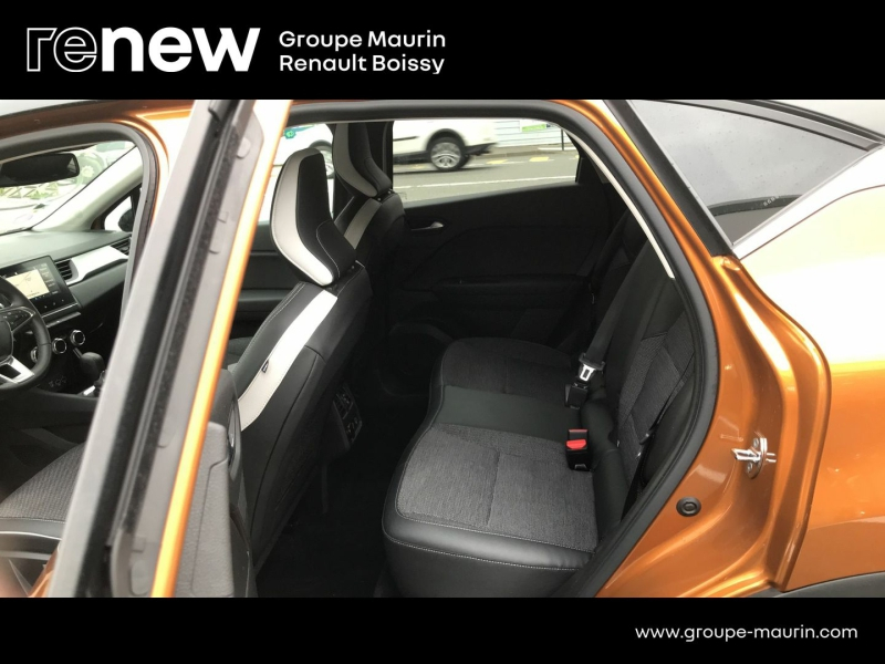 Photo 11 de l’annonce de RENAULT Captur d’occasion à vendre à BOISSY-SAINT-LÉGER