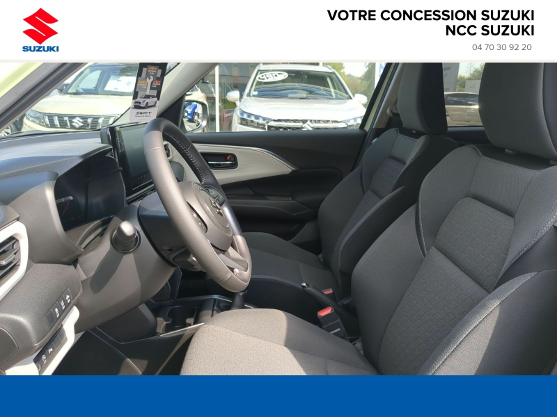 Photo 13 de l’annonce de SUZUKI Swift d’occasion à vendre à BELLERIVE-SUR-ALLIER