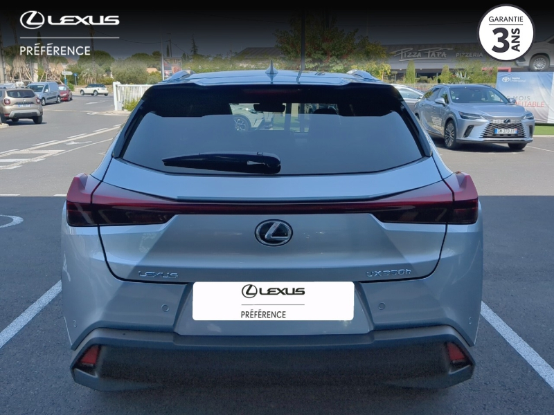 Photo 4 de l’annonce de LEXUS UX d’occasion à vendre à LATTES