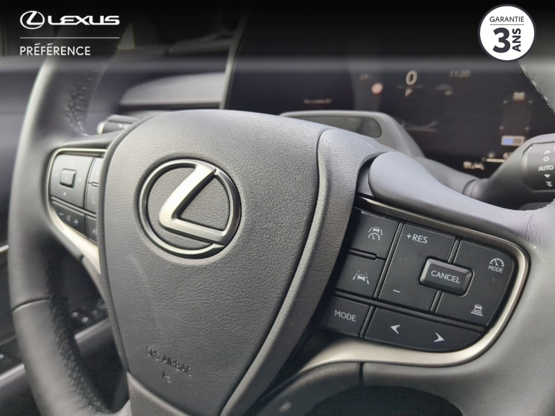 Photo 17 de l’annonce de LEXUS UX d’occasion à vendre à LATTES