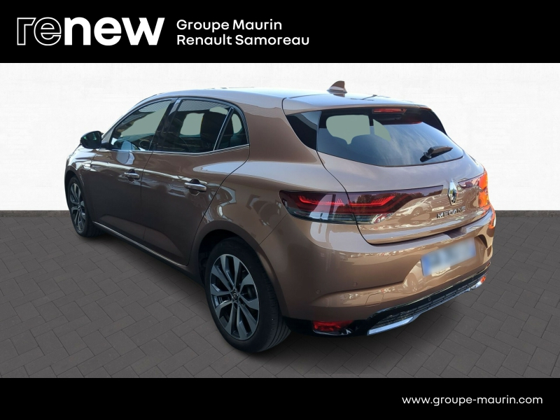 Photo 5 de l’annonce de RENAULT Megane d’occasion à vendre à FONTAINEBLEAU