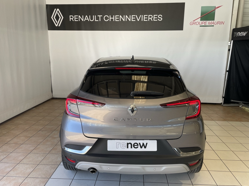 Photo 17 de l’annonce de RENAULT Captur d’occasion à vendre à CHENNEVIÈRES-SUR-MARNE