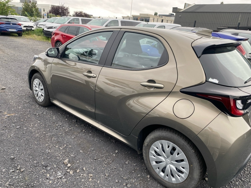 Photo 3 de l’annonce de TOYOTA Yaris d’occasion à vendre à AUBIÈRE