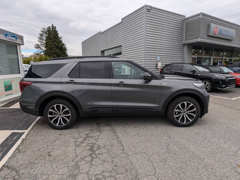 Photo 8 de l’annonce de FORD Explorer d’occasion à vendre à DRAGUIGNAN