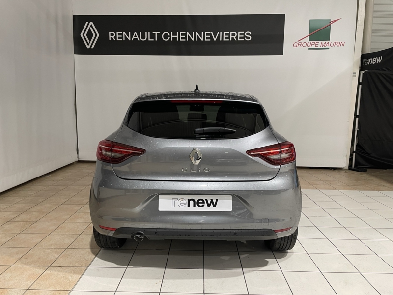 Photo 6 de l’annonce de RENAULT Clio d’occasion à vendre à CHAMPIGNY-SUR-MARNE