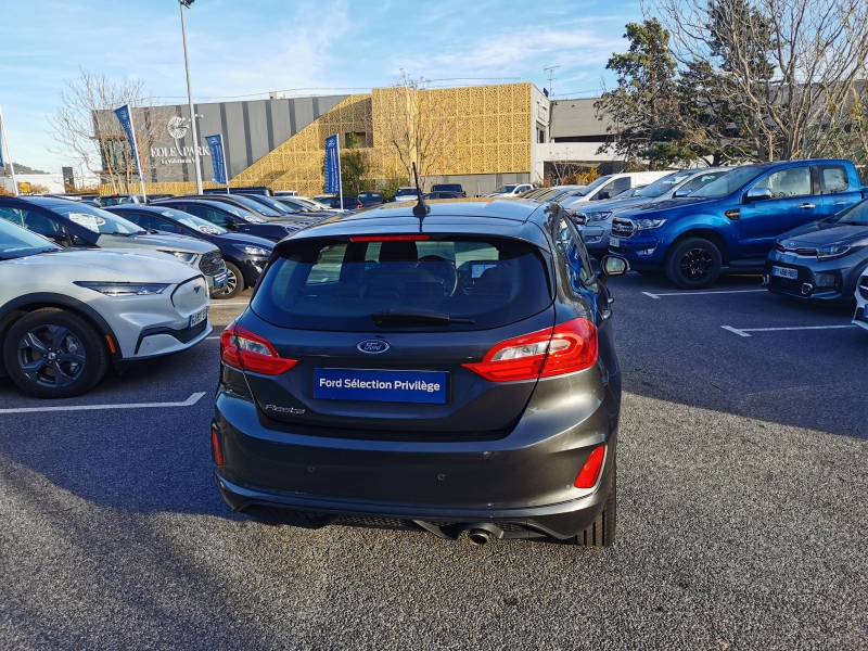 Photo 5 de l’annonce de FORD Fiesta d’occasion à vendre à LA VALETTE