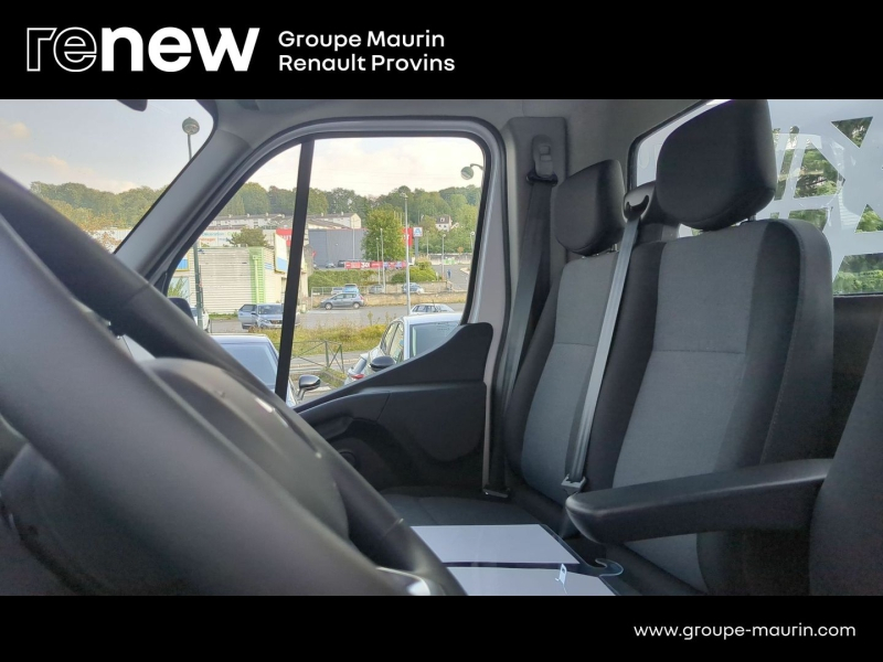 Photo 19 de l’annonce de RENAULT Master Benne VUL d’occasion à vendre à PROVINS