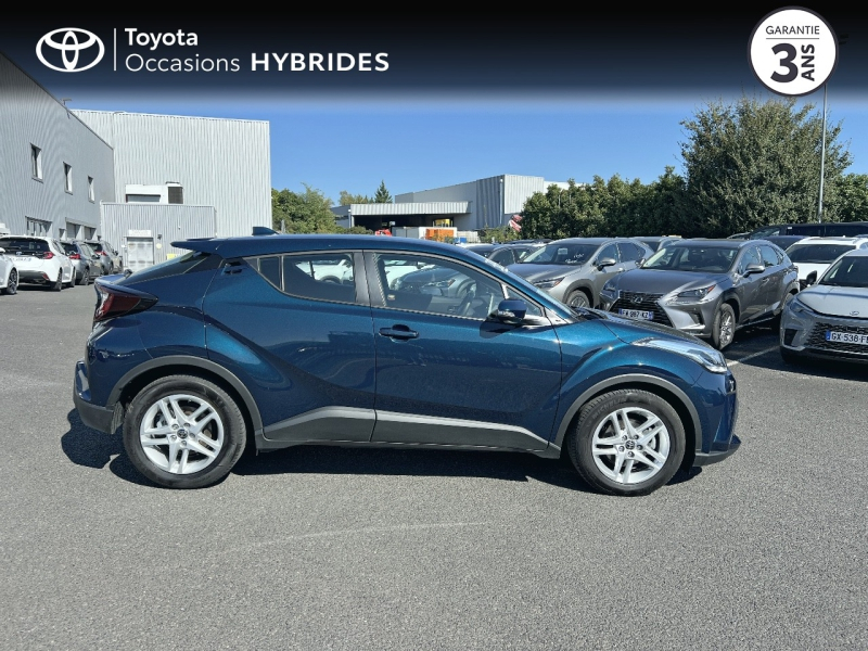 Photo 17 de l’annonce de TOYOTA C-HR d’occasion à vendre à AUBIÈRE