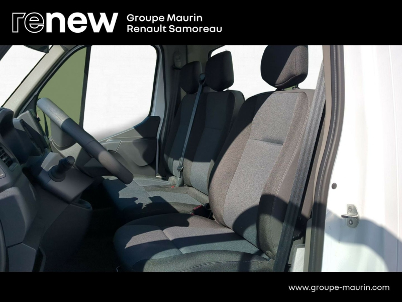 Photo 10 de l’annonce de RENAULT Master Benne VUL d’occasion à vendre à SAMOREAU