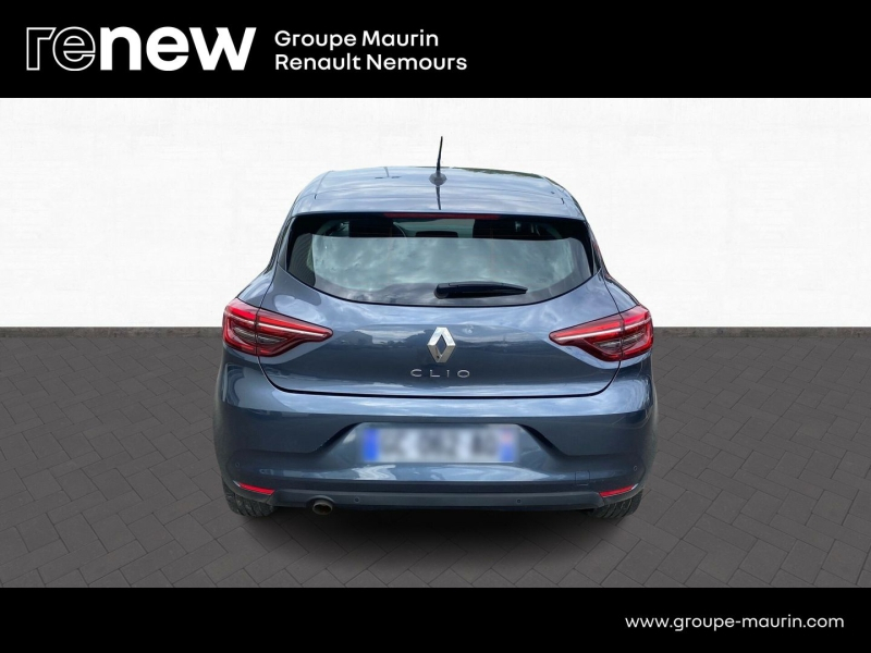 Photo 6 de l’annonce de RENAULT Clio d’occasion à vendre à SAINT PIERRE LES NEMOURS