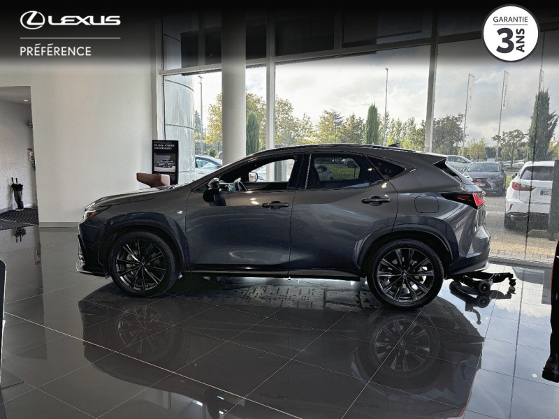 Photo 3 de l’annonce de LEXUS NX d’occasion à vendre à MONTFAVET