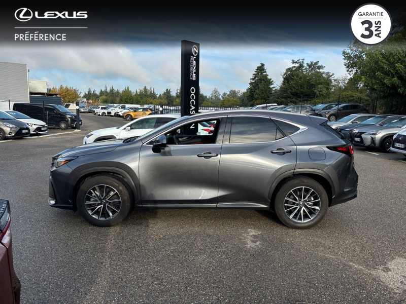 Photo 3 de l’annonce de LEXUS NX d’occasion à vendre à MONTFAVET