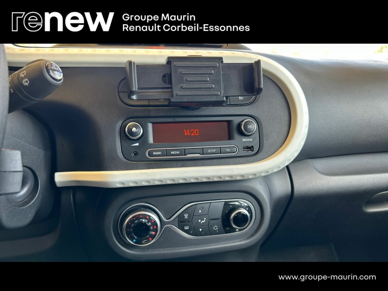 Photo 14 de l’annonce de RENAULT Twingo d’occasion à vendre à CORBEIL-ESSONNES