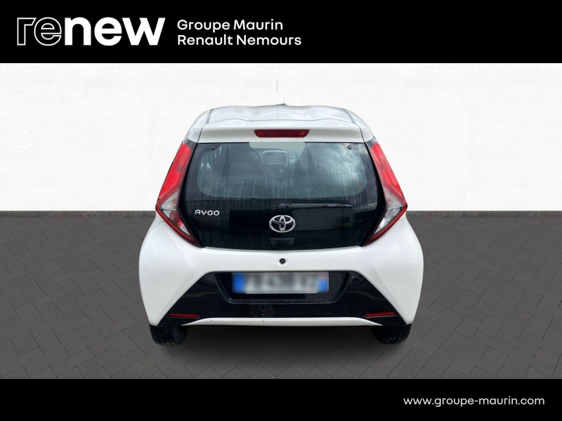 Photo 6 de l’annonce de TOYOTA Aygo d’occasion à vendre à SAINT PIERRE LES NEMOURS